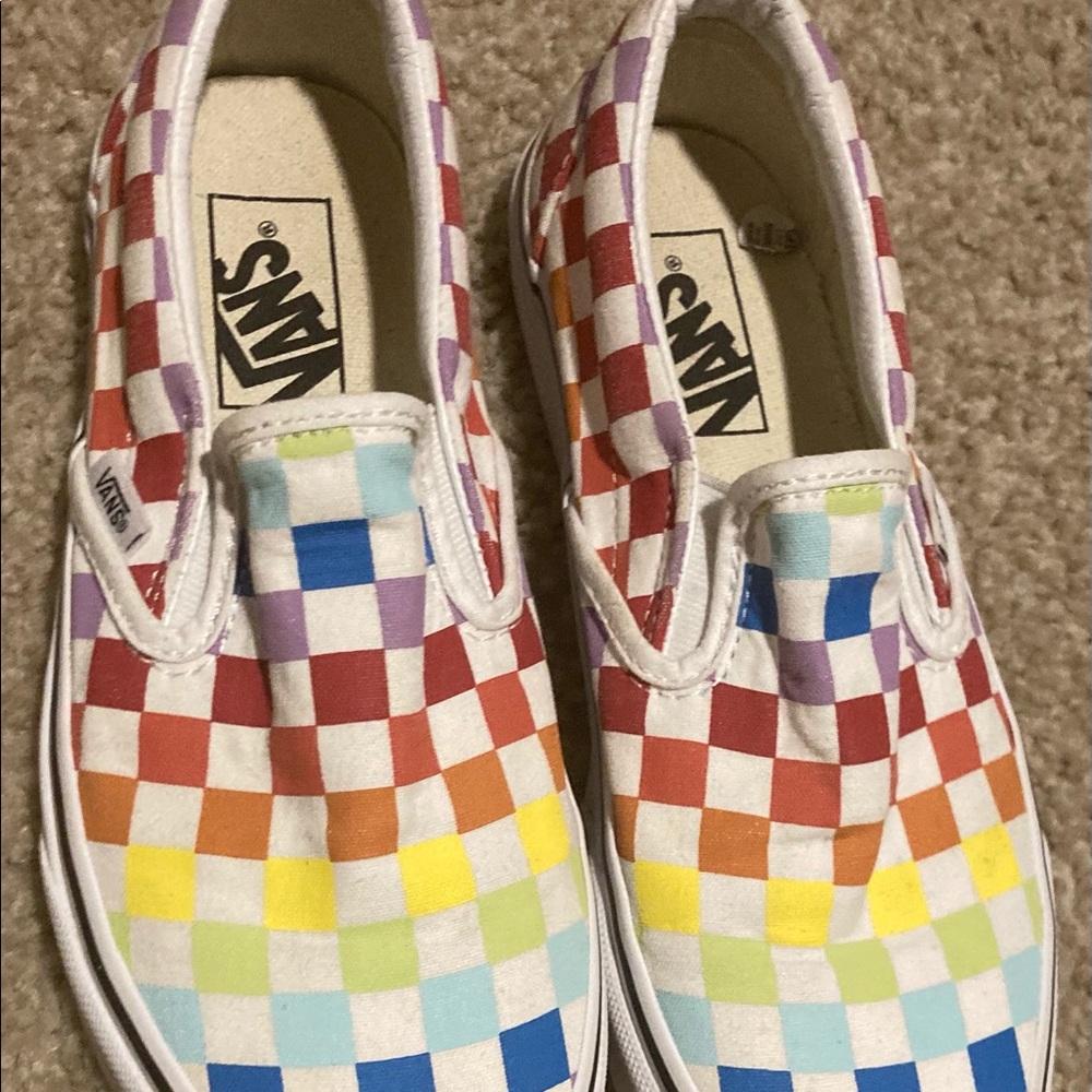 Vans - Picture 8 of 9